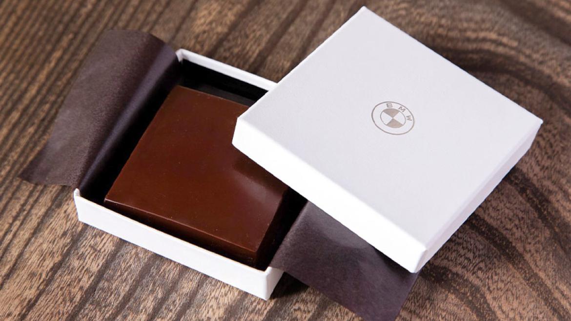 「BMW × teal オリジナル板チョコレート」