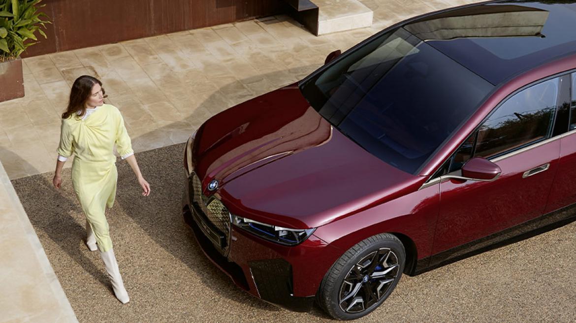 BMWの電気自動車。今こそ、手にしてみませんか。